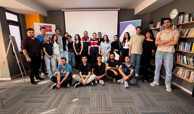 Yozgat Jandarmasından Erasmus Öğrencilerine Anlamlı Bilgilendirme!