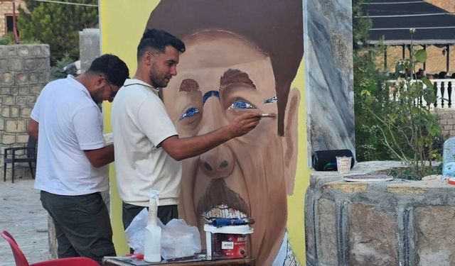 Yozgat'ta Bu Gençler Resmen Sanata Sürükleniyor