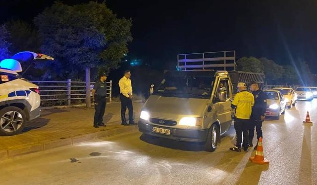 Akdağmadeni’nde Trafik Denetimlerine Kaymakam Kaymakçı da Eşlik Etti