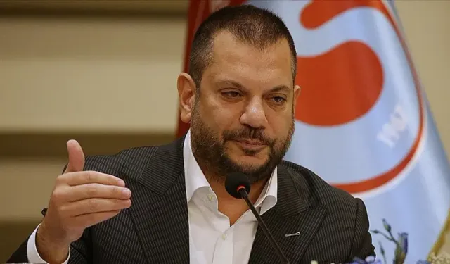 Trabzonspor'da yeni teknik direktör arayışı hız kazandı: İki dev isim listenin ilk sırasında