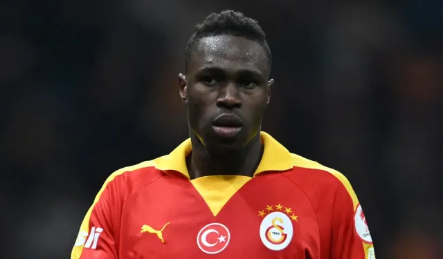Galatasaray'a Wilfried Singo'dan kötü haber: Yıldız futbolcu Sporting Lizbon maçında yok