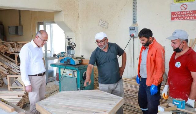 Yozgat Çekerek’te Ahşap Ürünleri Üretim Atölyesi İlçeye Değer Katıyor