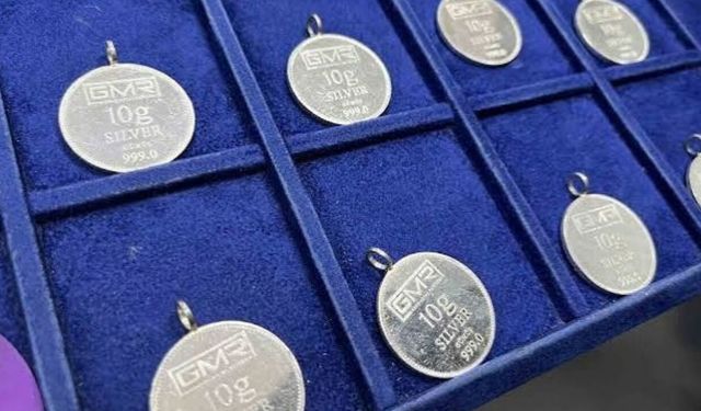 Yozgat'ta Gümüş Güne Kayıpla Başladı: Gramında 2 Liralık Düşüş!