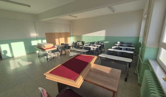 Yozgat’ta Okullara Yenileme Ayarı: Donatım Malzemeleri İlçeye Ulaştı