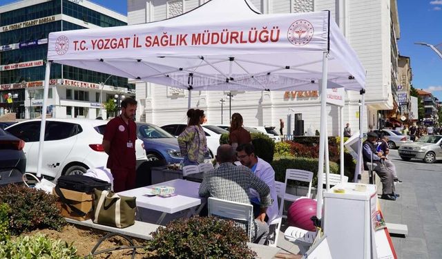 Yozgat’ta Sağlık Çadırı Kuruldu, Vatandaşlara Ücretsiz Danışmanlık Verildi