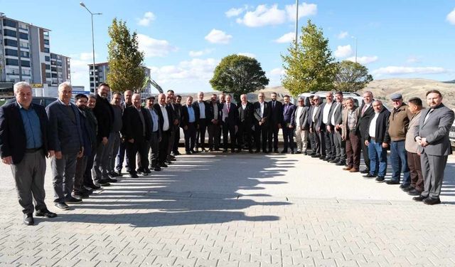 Yozgat'ta Muhtarlar Anlattı: AK Parti İl Başkanı Dinledi