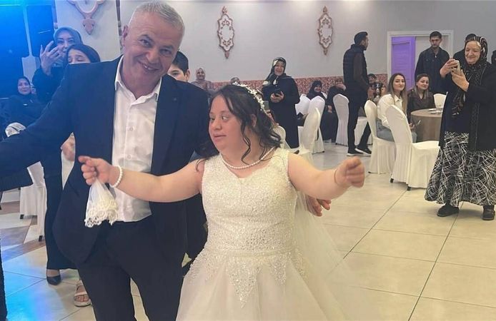 Yozgat'ta Bir Baba, Otizmli Kızının En Büyük Hayalini Gerçekleştirdi