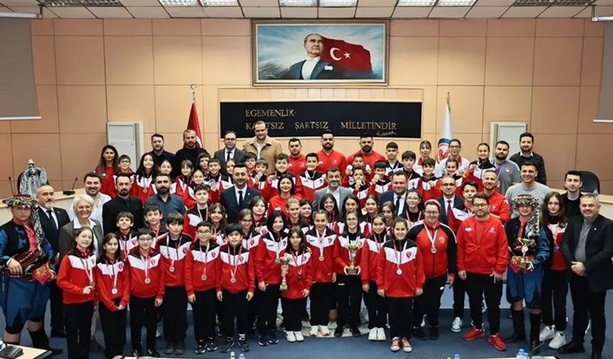 Denizli’den spora büyük katkı: 104 bin kişi sporla buluştu