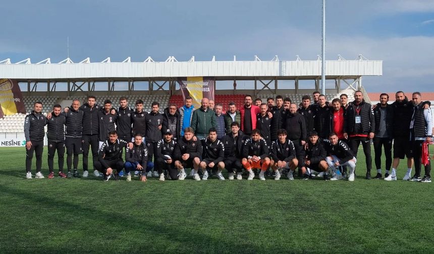 Yozgat Bozokspor'da Şok Gelişme Başkan Akyüz Görevi Bıraktı!
