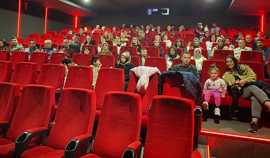 SGK çalışanlarının sinema keyfi