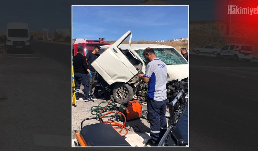 Yozgat’ta Yasak U Dönüşü Kazası: Araç Köprü Direğine Çarptı, 1 Yaralı