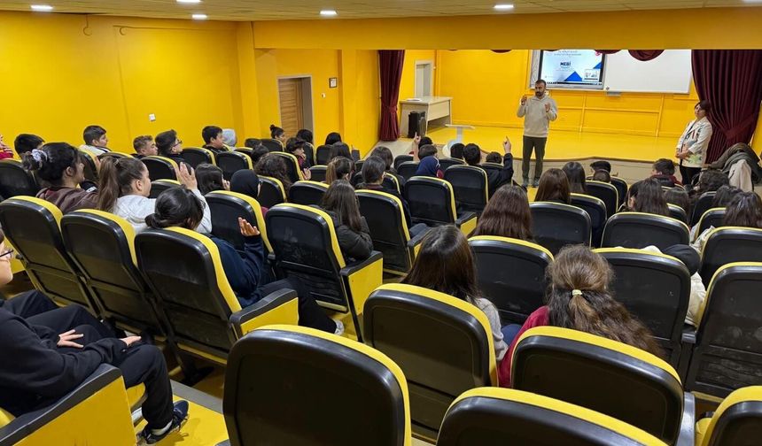 Yozgat’ta Dijital Eğitime Tam Destek: MEB'in Platformları Okullarda Tanıtılıyor!