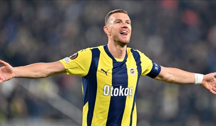 Fenerbahçe'den ayrılan Edin Dzeko'nun yeni adresi belli oldu!