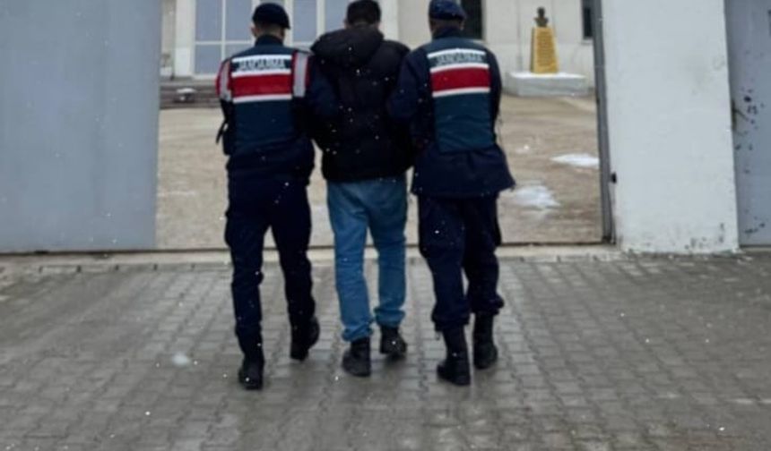 Yozgat’ta Jandarma Alarmda: Ağır Suçlardan Aranan 4 Zanlı Cezaevinde