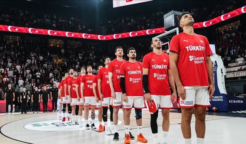 A Milli Erkek Basketbol Takımı Sırbistan'da FIBA 2027 Dünya Kupası Elemelerinde