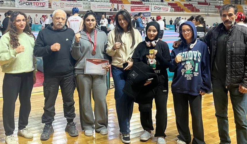 Yozgatlı Sporcu Türkiye Üçüncüsü Oldu!