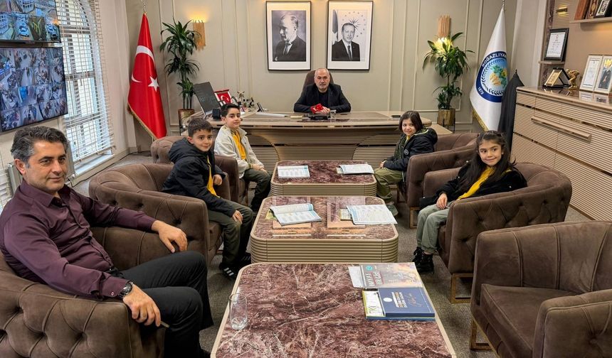 Yozgat’ta Öğrencilerle Belediye Yönetimi Konuşuldu