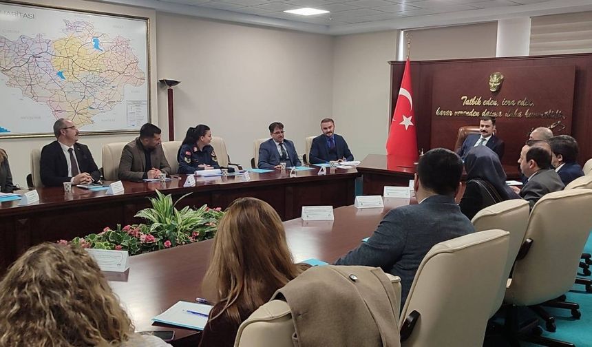 Yozgat'ta 25 Kamu Kurumu Toplandı! 2025 Aile Yılı Faaliyetleri Analiz Edildi