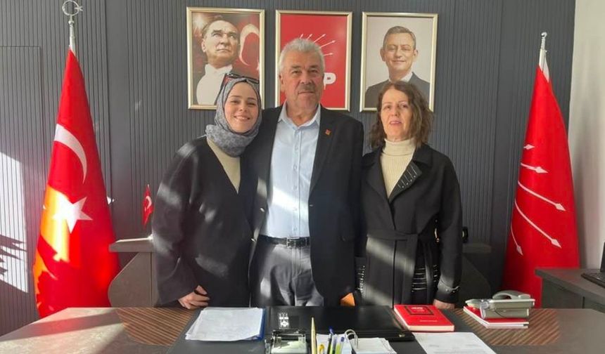 Başkan Yaşar’ın En Özel Ziyaretçileri Eşi ve Kızı Oldu