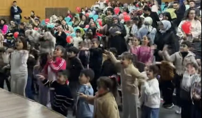 Sarıkaya'da Çocuklar Gönüllerince Eğlendi