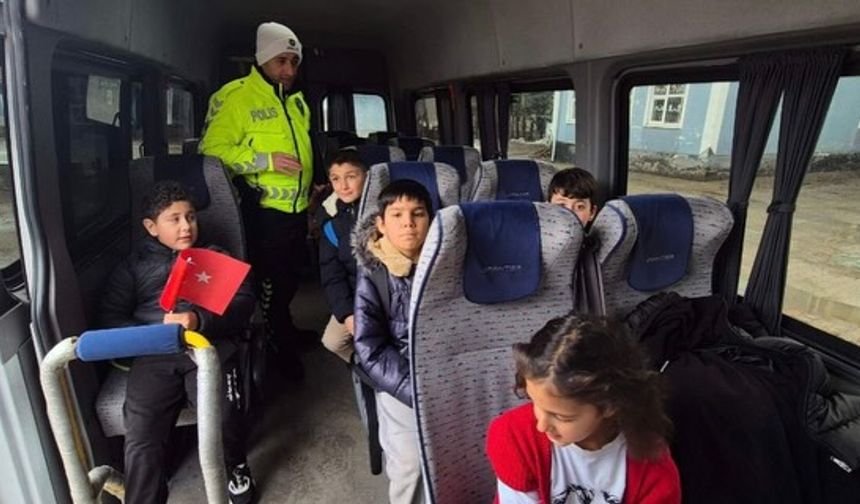 Çayıralan'da Okul Servis ve Çevre Denetimleri Gerçekleştirildi