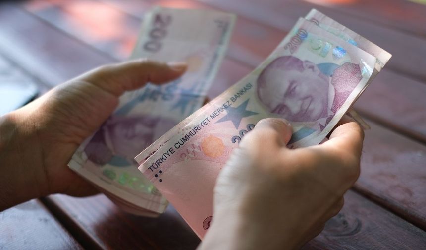 O Bankadan Emeklilere Müjde: Maaşını Taşıyana Dev Destek!