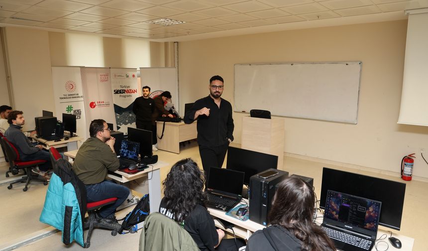 Bozok Üniversitesi'nde Siber Vatan Eğitimleri Başladı