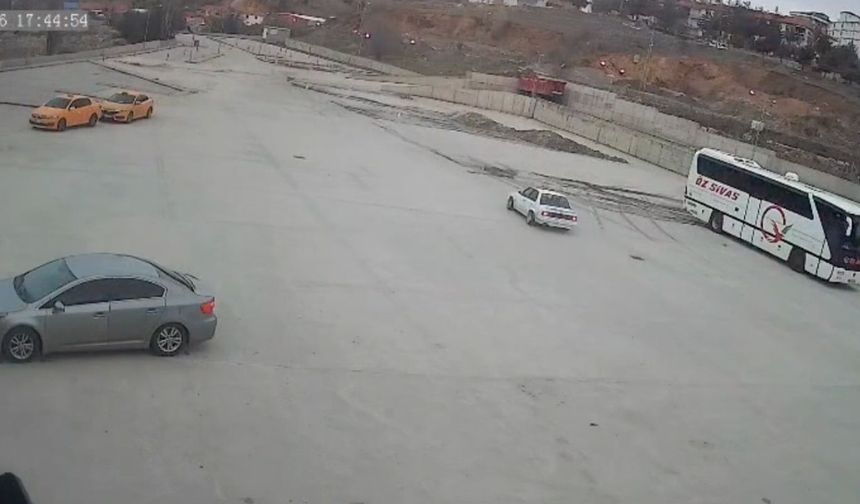 Yozgat'ta Plakasız Drift Atıyordu: Polisten Kaçamadı!