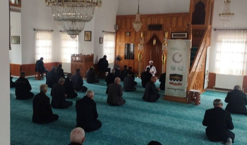 Yozgat’ın O Köyünde Başlayan Tefsir Dersleri Büyük İlgi Görüyor