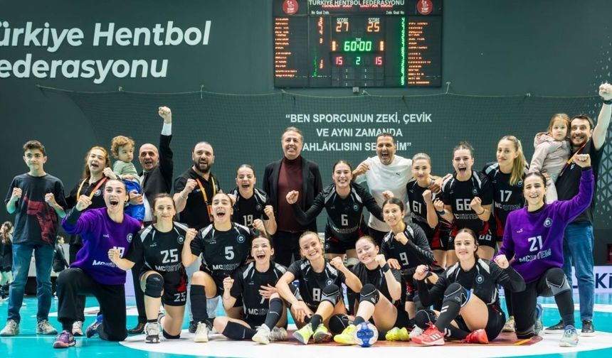 Yozgat’ın Sultanları Dörtlü Finallerde Üçte Üç Yaptı