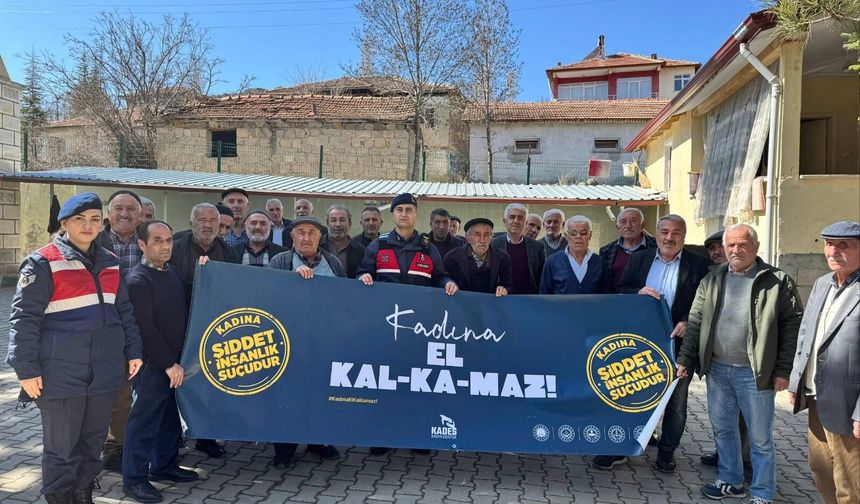 Yozgat’ta Jandarmadan Kadına Şiddete Karşı KADES Bilgilendirmesi