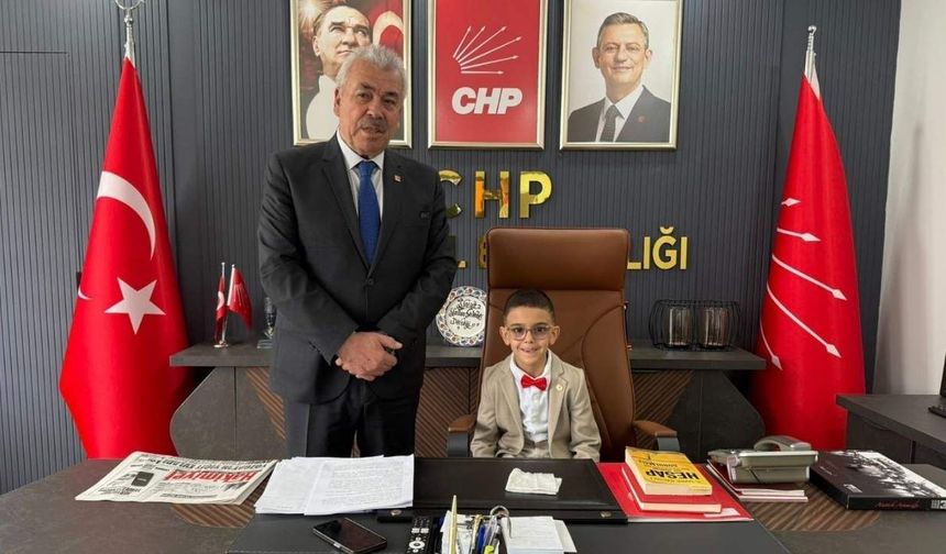 CHP Yozgat İl Başkanlığı’nda Anlamlı Devir Teslim: Koltuk Çağan Deniz’in
