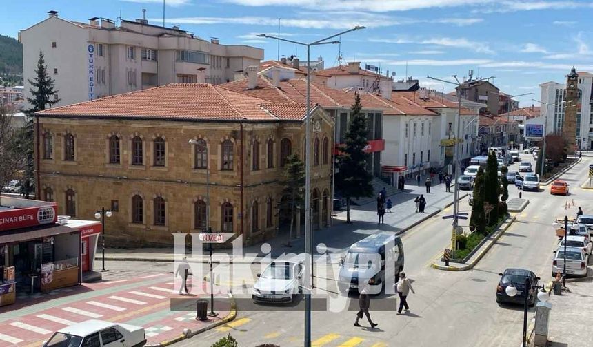 Dakikalar İçinde Değişecek: Yozgat’a Gök Gürültüsü Sürprizi