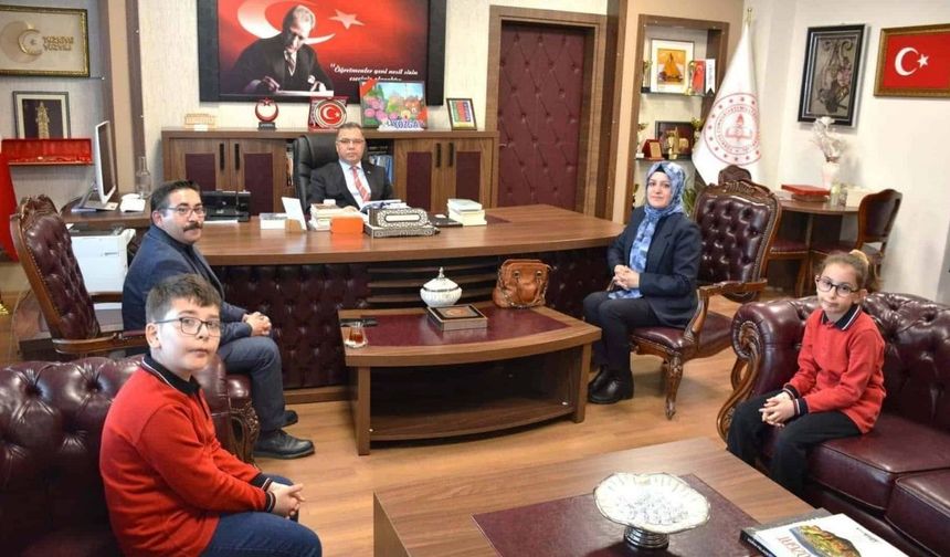 Yozgat'ta Minik Kalemlerden Büyük Mesaj