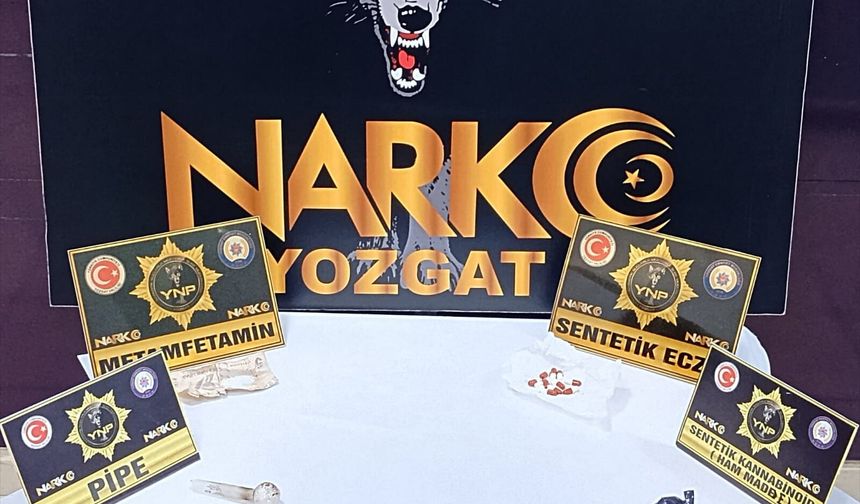 Şüpheli Araç Yozgat'ta Durduruldu: Uyuşturucu Ele Geçirildi