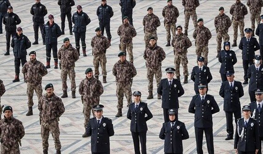 Polislerin Mesai Sistemi Değişiyor, Bekçilere Gündüz Mesaisi Geliyor