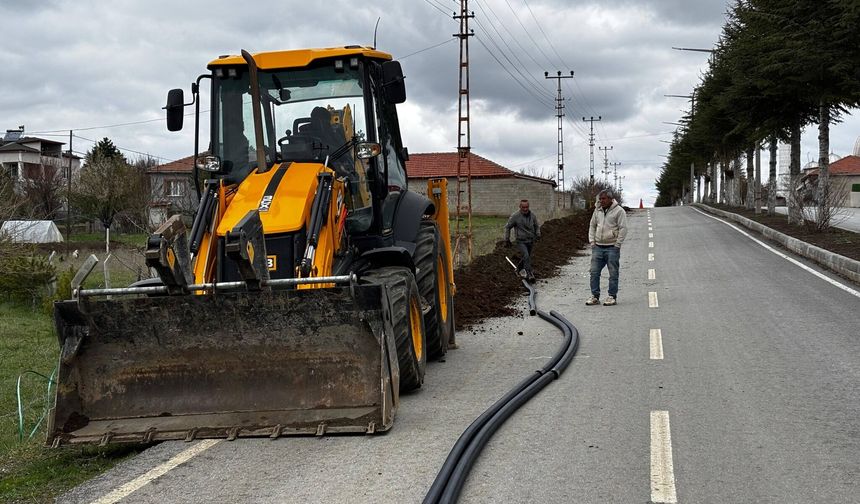 Yozgat Araplı'da Fiber Altyapı ve Güvenlik Kamerası Çalışmaları Başladı