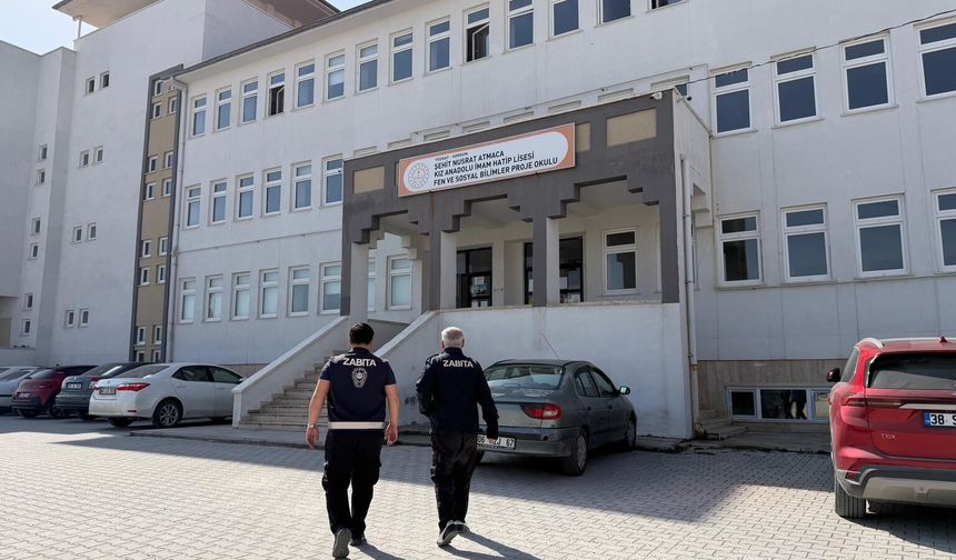 Yozgat Sorgun'da Zabıtalar Okullarda Görevlendirildi