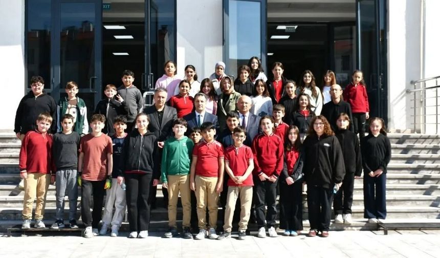 Yozgat’a Kaymakam Öğrencilerle Bir Araya Geldi