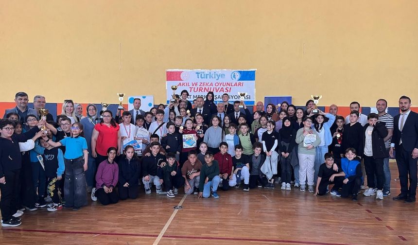 Yozgat'ta 8. Türkiye Akıl ve Zeka Oyunları İl Finali Coşkusu