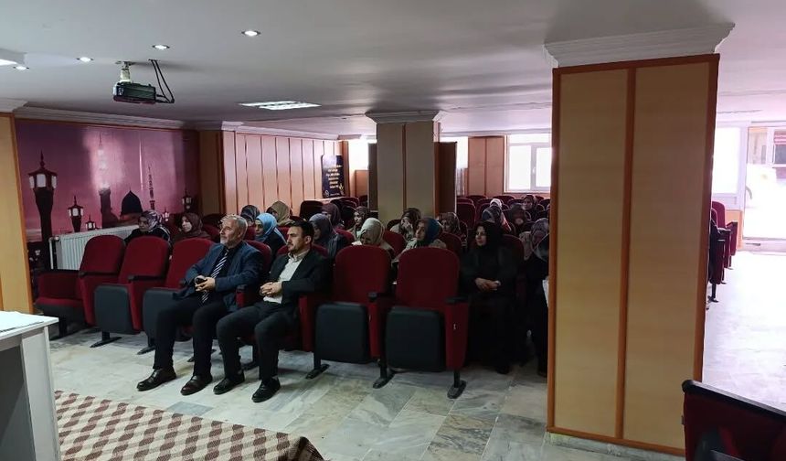 Yozgat'ta Din Görevlilerine Sağlık Eğitimi Verildi