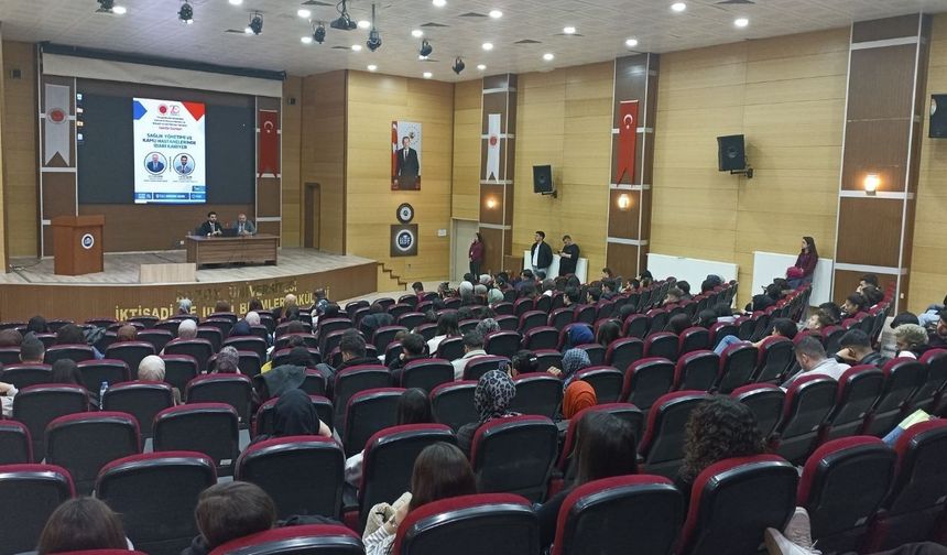 Yozgat’ta Sağlık Yönetimi Öğrencilerine Mesleki Yol Haritası Sunuldu