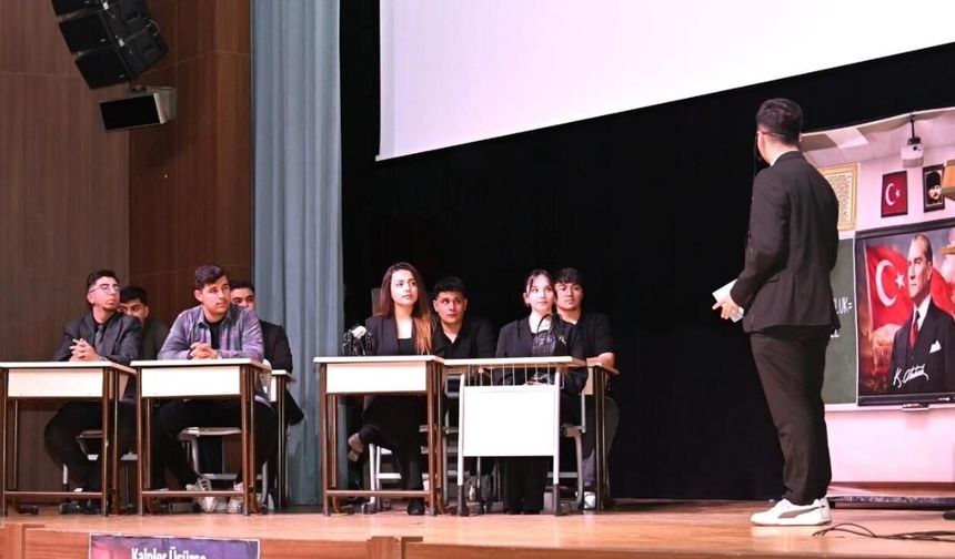 Ayakta Alkışlandılar! Yozgat’ta Sanat Rüzgarı Dinmiyor