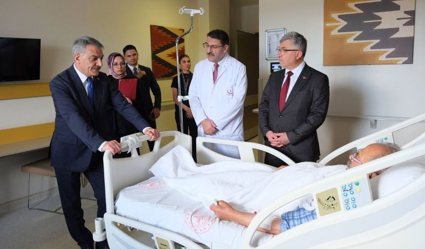 Bayramı Hüzünlü Karşılayanlara Yozgat Valisinden Manevi Destek