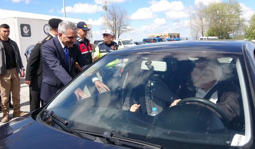 Yozgat'ta Bayram Mesaisi Yapan Ekiplere Sürpriz Ziyaret!