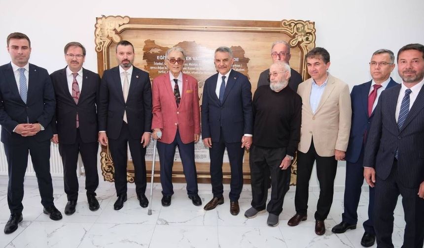 Hayırsever Desteğiyle Yapıldı! Sarıkaya’da Yeni Anadolu Lisesi Kapılarını Açtı