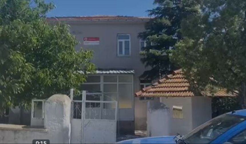 Şefaatli'de Jandarmadan Anız Yakma Uyarısı: İdari Yaptırım Uygulanacak