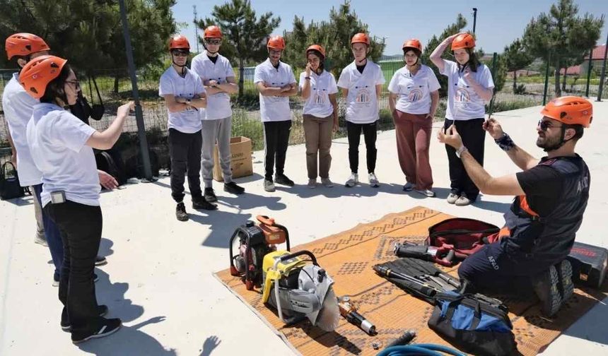 8 Ülkenin Gençleri Yozgat'ın Sorgun İlçesinde Sahaya İndi