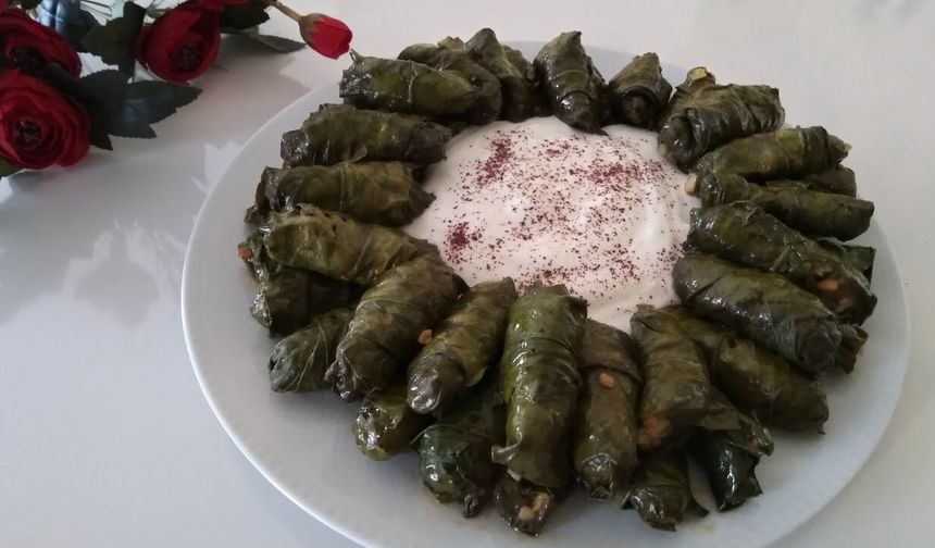 Yozgat'ın Bahar Lezzeti: Efelik Sarması Viral Oldu