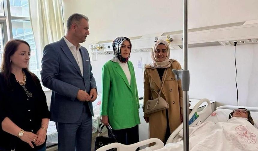 Yozgat’ta Kaza Geçiren Öğretmenler Yalnız Bırakılmadı!
